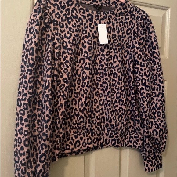 Ann Taylor Sweaters - Ann Taylor fleece pullover sweaters